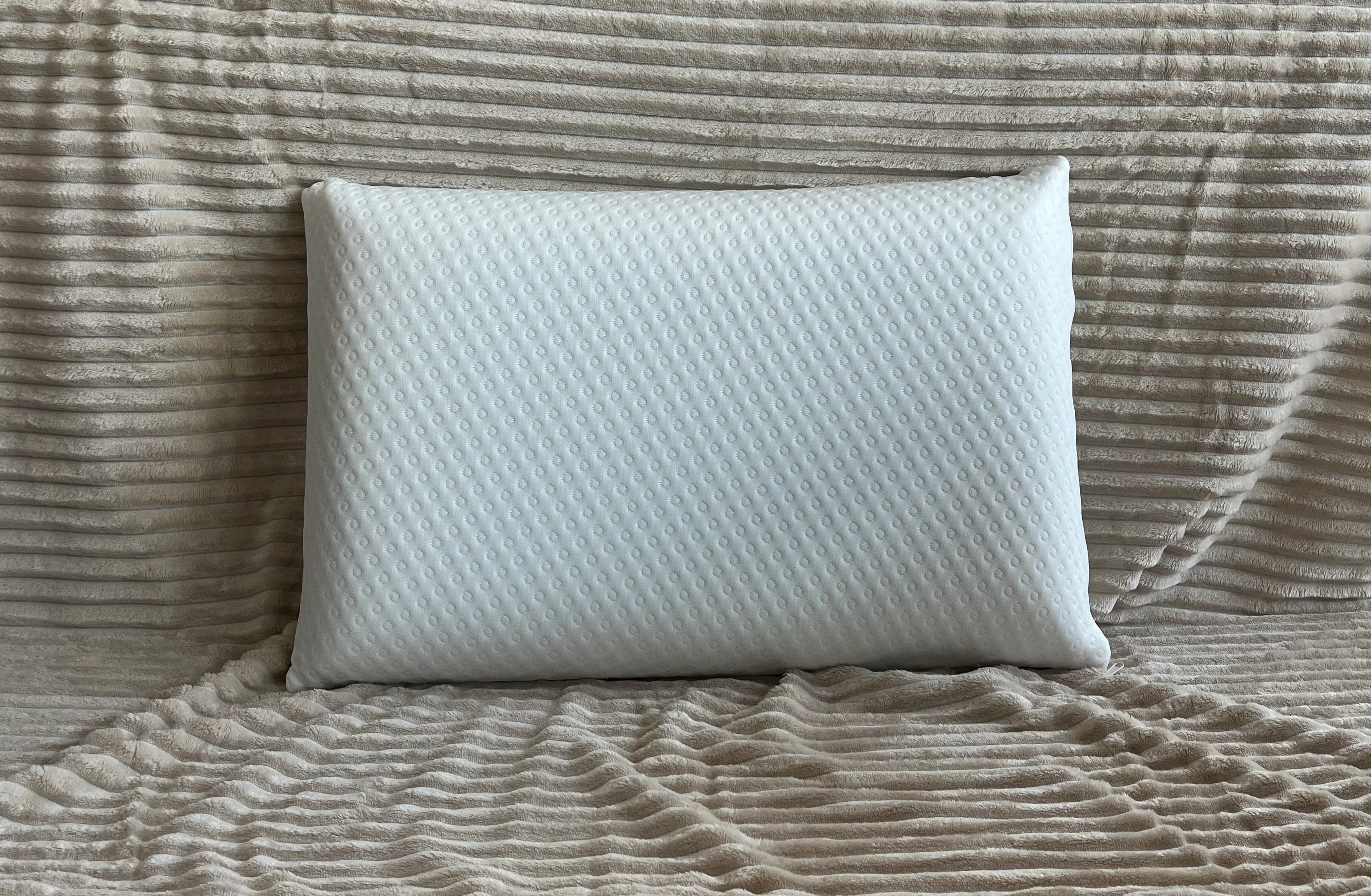 Comparatif oreillers à mémoire de forme Emma, Tempur et Wopilo